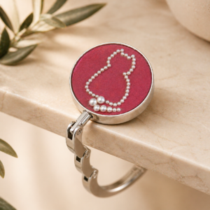 Purse hook Cat with pearls