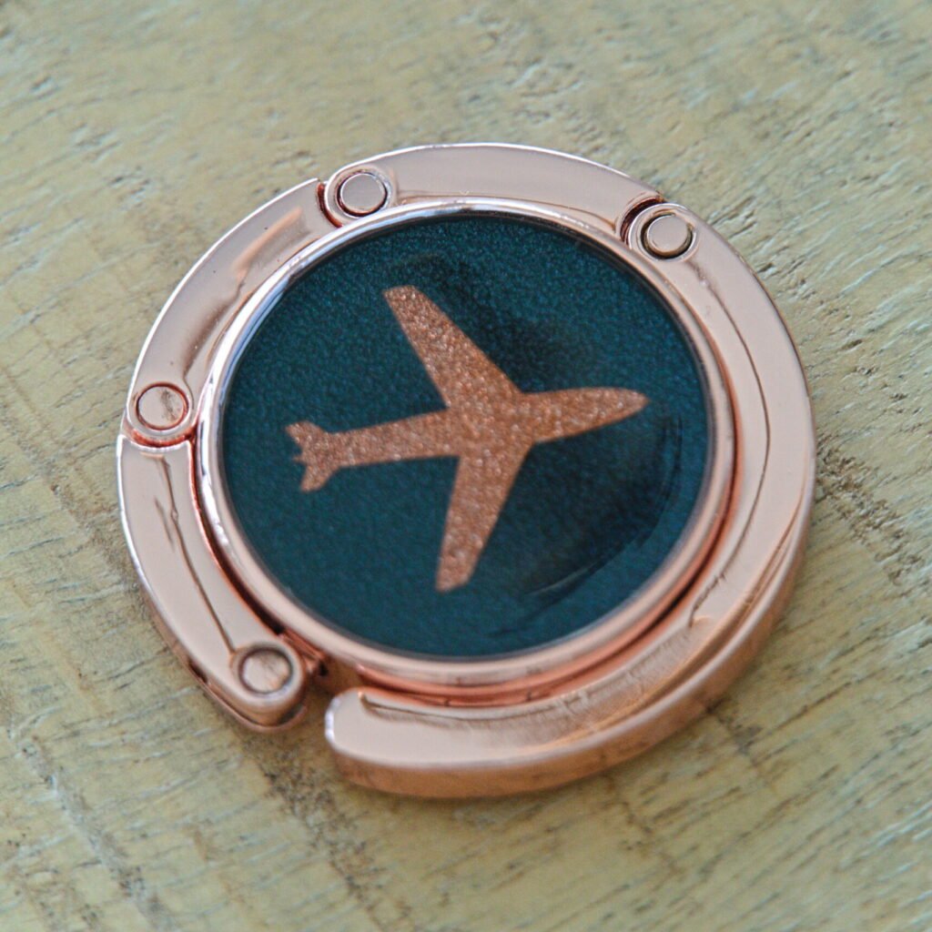 Purse hook airplane